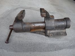 Schraubstock 120 mm Massiv , antik? robust !!