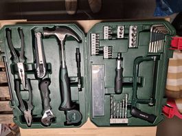 Bosch Werkzeugkoffer 111-tlg