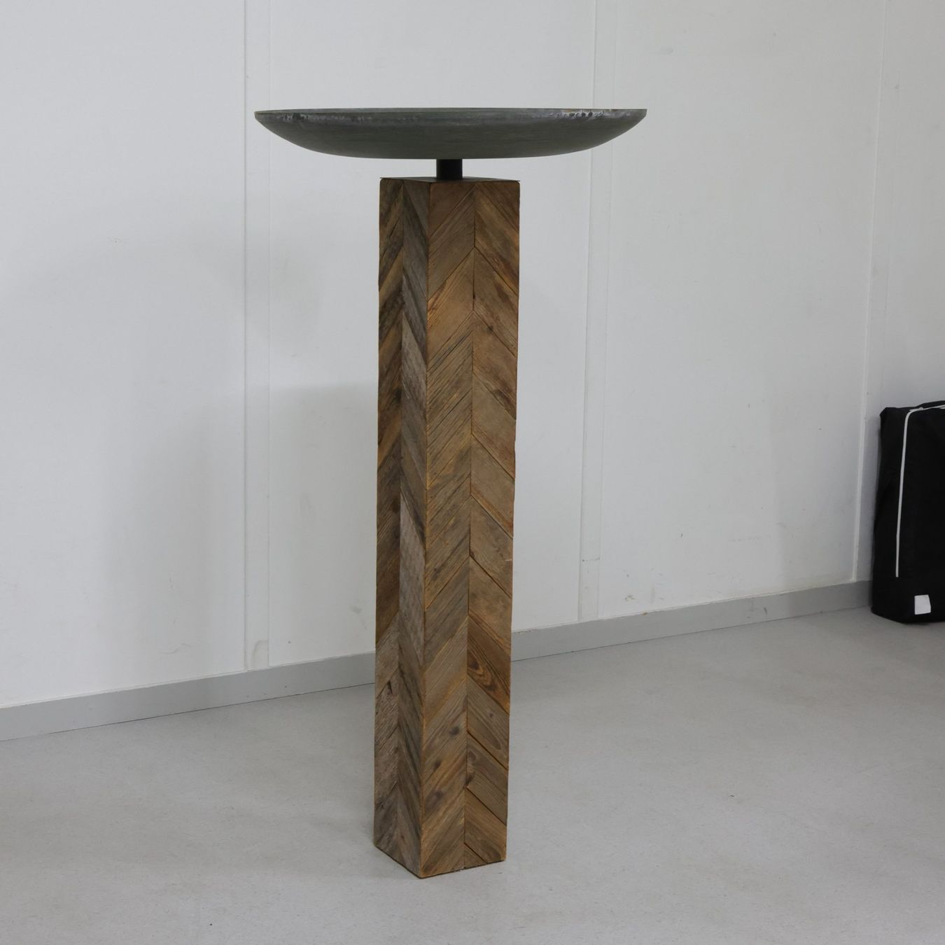 Autres articles pour la maison: Gilde Timber - Pflanzsäule – D'occasion à Volketswil par brockipfannenstil 1