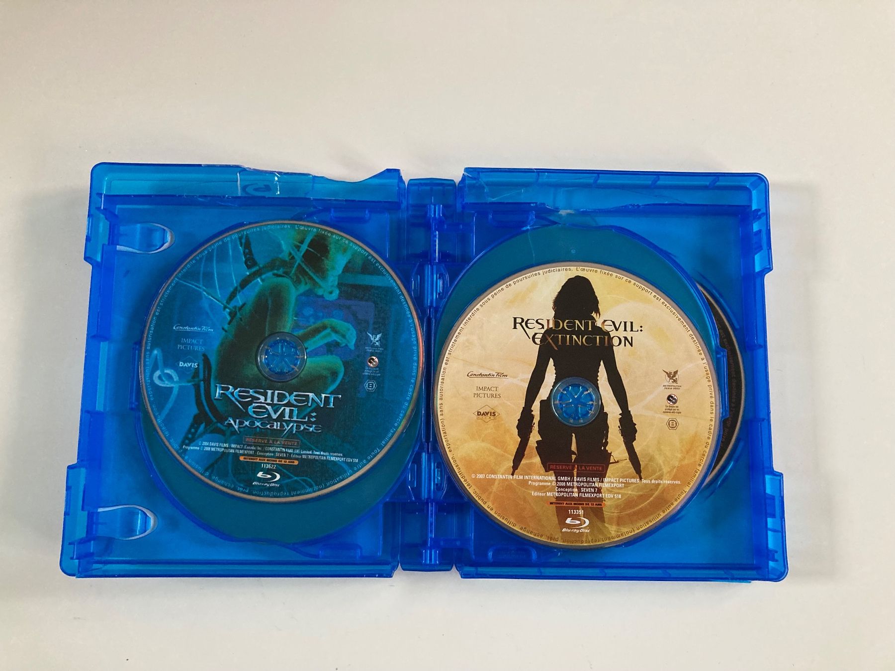 Tutti i DVDs: Coffret Blu-ray Resident Evil La Saga 7 Films – Usato da Bassecourt venduto da CALUMET-X 7