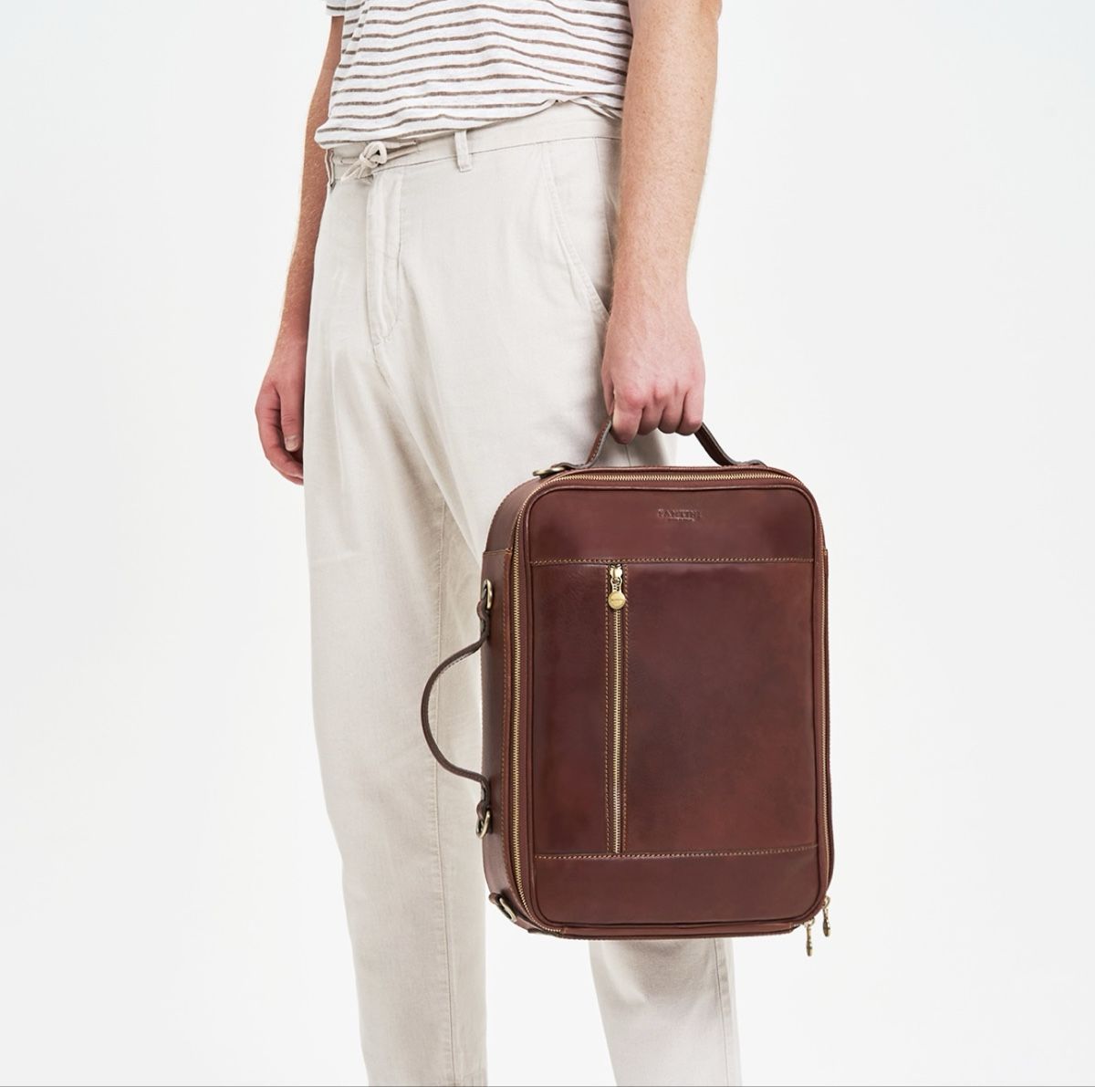 Zaini: Lederrucksack Photograph – Nuovo e nell'imballaggio originale da Wittenbach venduto da WWW.DRILUBAGS.CH 1