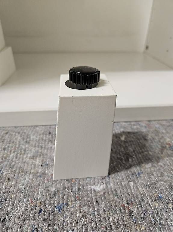 Sonstiges Mobiliar: IKEA Möbelfüsse  – Gebraucht aus Basel von C_Mathys