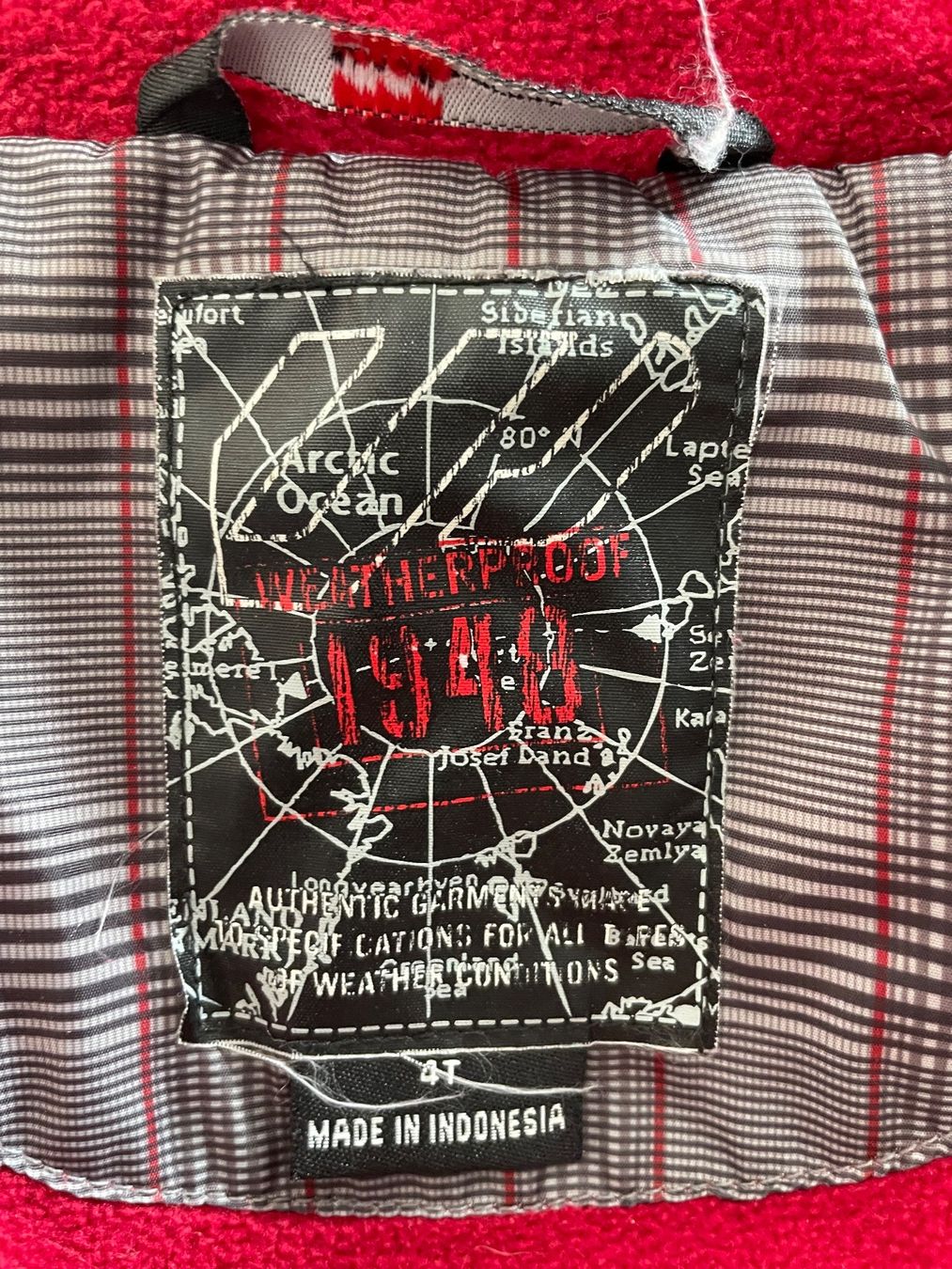 Mäntel: Jacket Veste d'hiver Chaude Taille 4 ans – Gebraucht aus St-Légier-Chiésaz von EvaVDRiviera 4