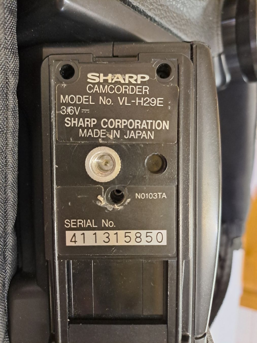 Sharp Camcorder: Videocamera Sharp VL-H29 – Gebraucht aus Uznach von Walaylatiere 6