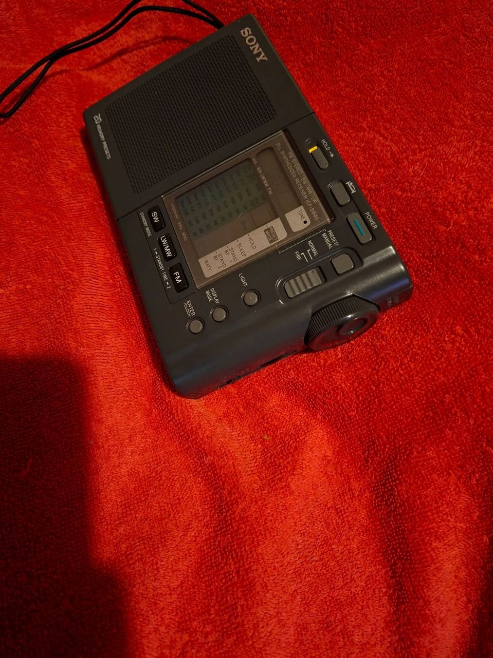 Sony Radios: Sony ICF-SW40 PLL-Synthesizer-Weltempfänger – Gebraucht aus Wittenbach von Nostalgie1965 7