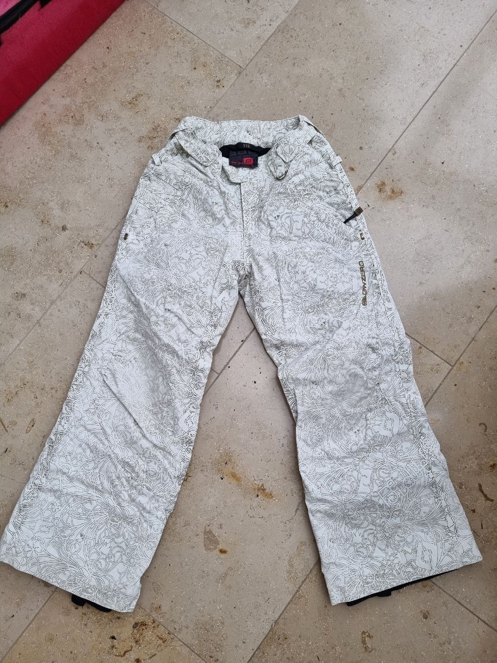 Pantaloni: Coole Snowboardhose Belowzero Gr. 116 – Usato da Lengnau AG venduto da Endless 1