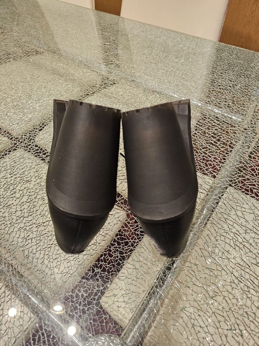 Scarpe da donna: Dr. Martens Gr. 37 – Usato da Luzern venduto da Reni025 7
