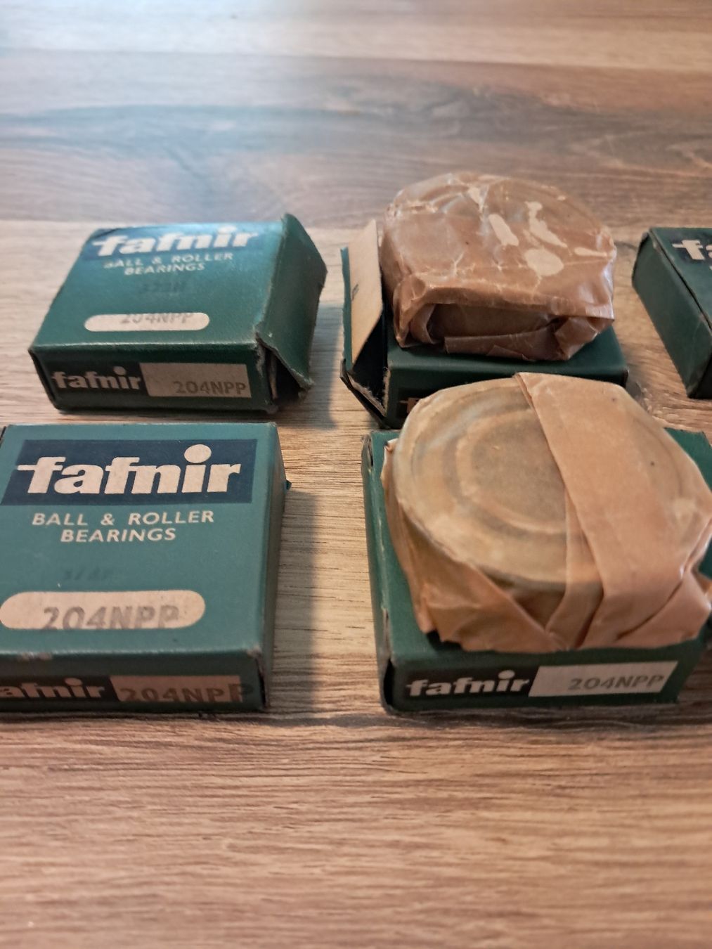 Cuscinetti a sfere: Verschiedene Kugellager verpackt fafnir,mgm – Nuovo (secondo la descrizione) da Einsiedeln venduto da Biberchrouser76 7