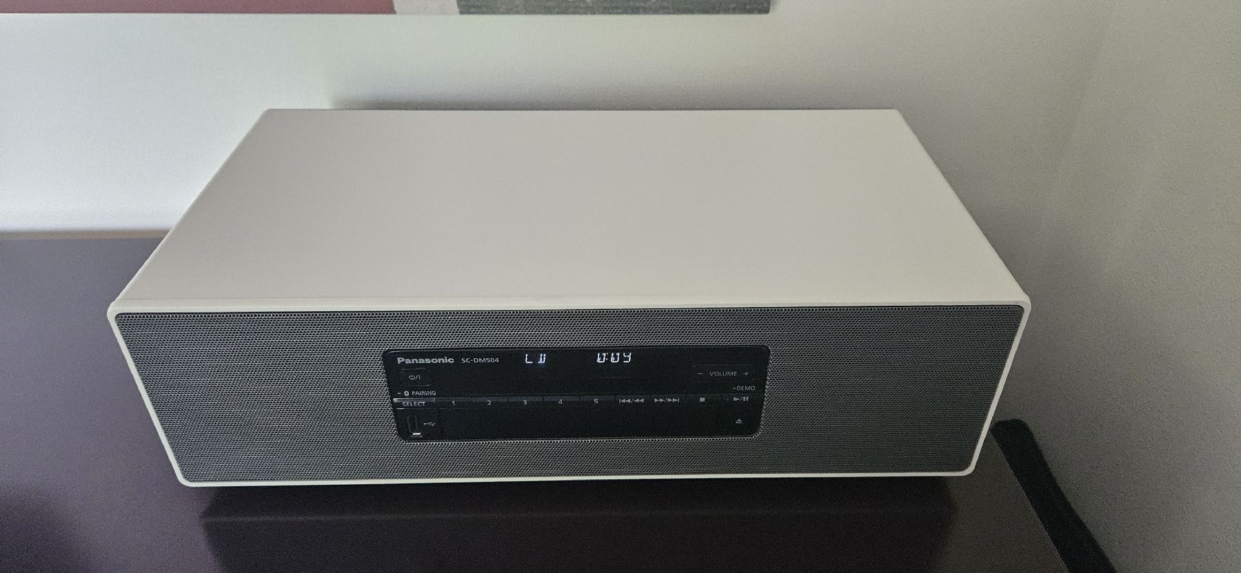 Panasonic Systèmes audio & multimédias: Panasonic SC-DM504 CD Player Radio – D'occasion à Bern par jul_7jsf 1