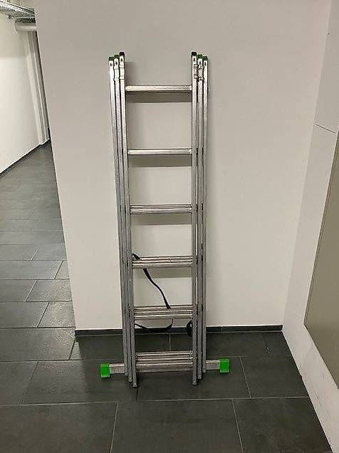 Echelles: Vielzweckleiter Plus 3 × 6 – D'occasion à Bazenheid par inf_8kdv