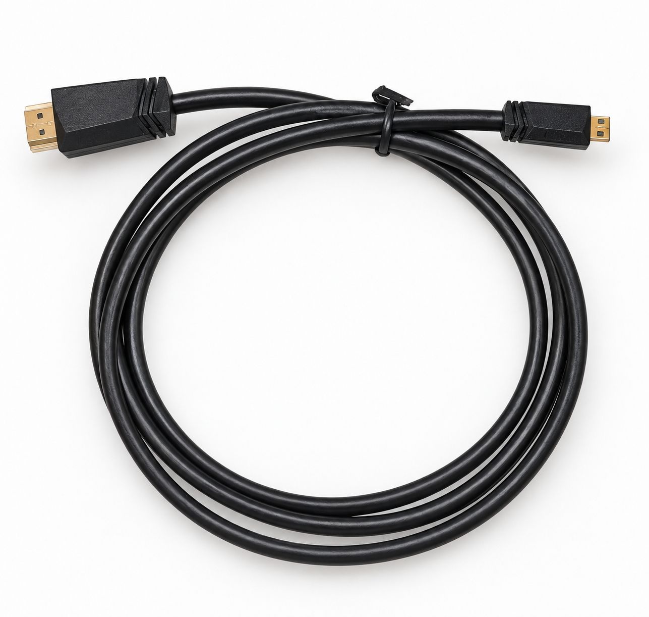 Kabel: Schwarzes HDMI-Kabel mit einem normalen HDMI-Stecker  – Neu und originalverpackt aus Biel-Benken BL von mic_2scj