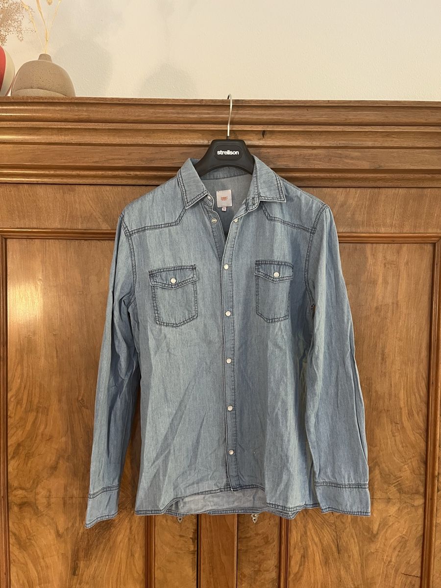Camicie: Jeanshemd, blau, Gr. M, [CODE] – Usato da St. Gallen venduto da Gloom22 3