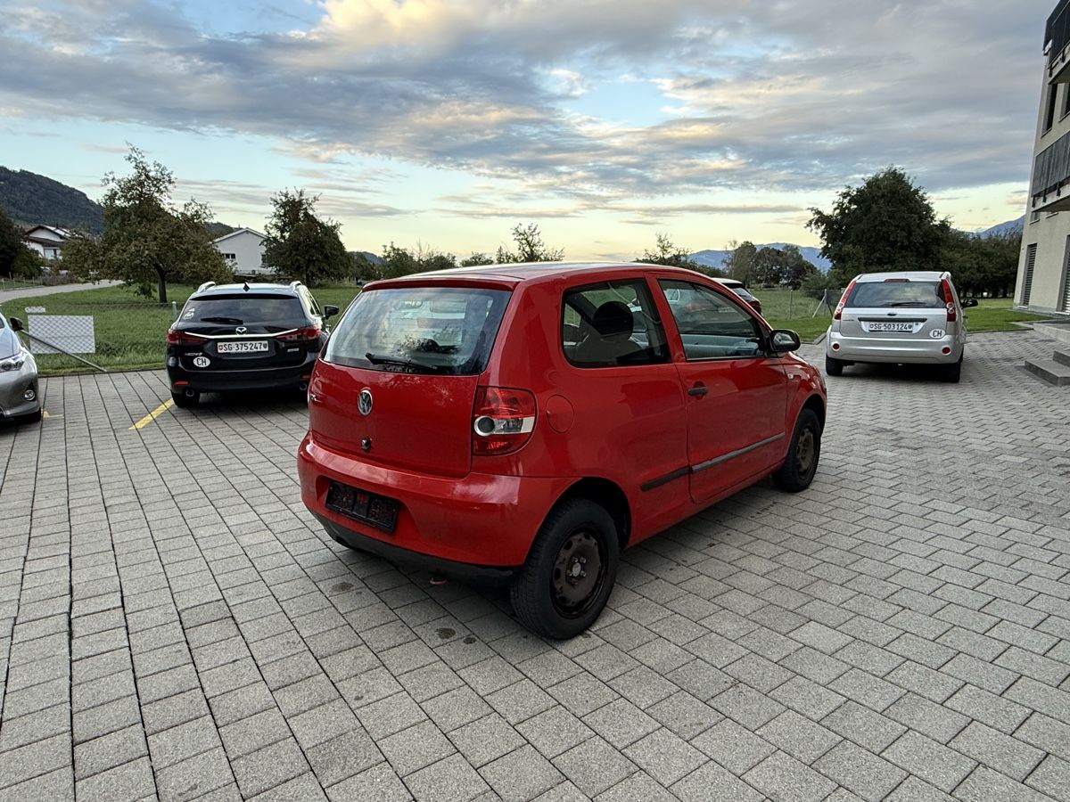 VW Automobili: Vw Fox 1.2 Benzin  – Usato da Marbach SG venduto da Mili.06 5