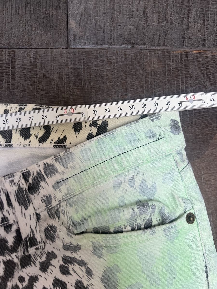 Jeans: Coole Current Elliott Jeans Leo Print top! – Usato da Horgen venduto da Baroseda 2