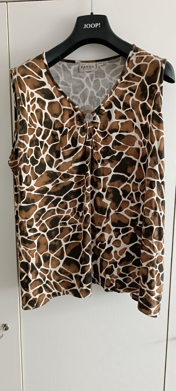 C&A Top: Top XL Giraffenmuster – Usato da Pfungen venduto da pegbob