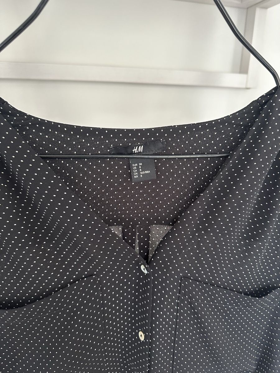 H&M Camicette: H&M Bluse schwarz mit Pünktchen, Grösse 38 – Usato da Zürich venduto da top_fj7h 1