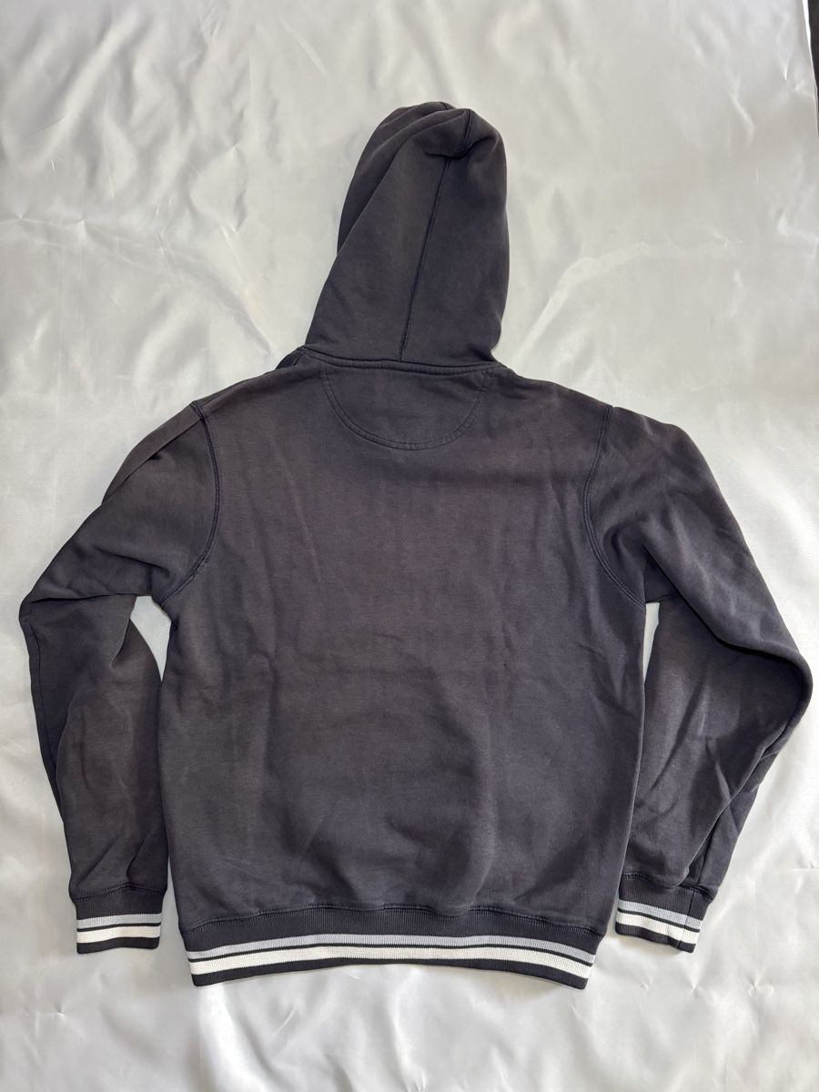 Fred Perry Pullover & Sweatshirts: Fred Perry Vintage Hoodie Kapuzenpullover – Gebraucht aus Vionnaz von b_f_d_r_g 2