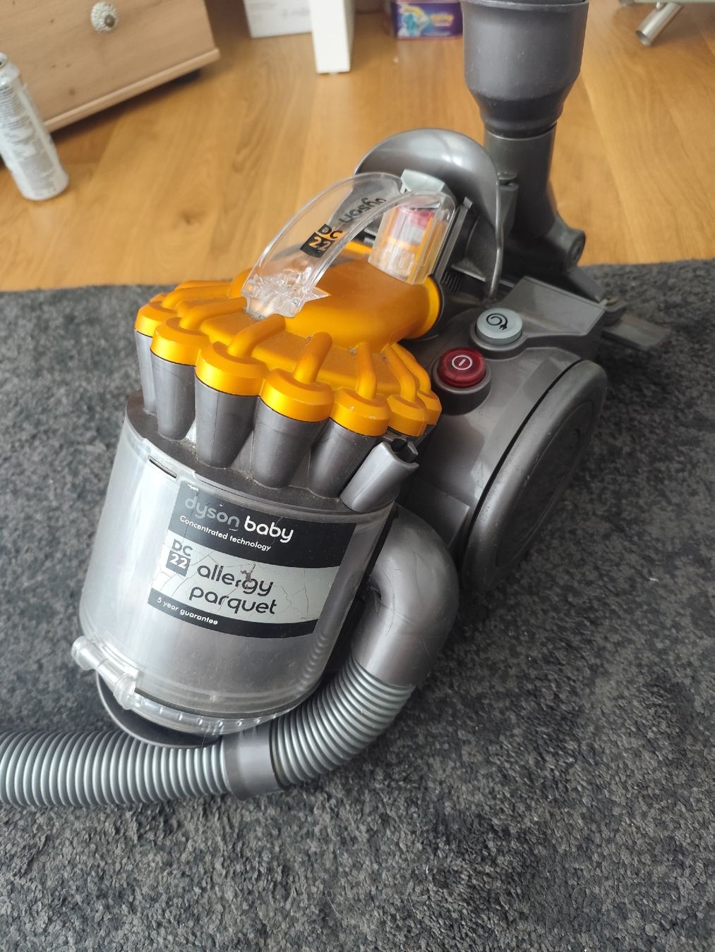 Dyson Aspirapolveri & Accessori: Dyson baby - DC 22 – Usato da Einigen venduto da KienYpsilon