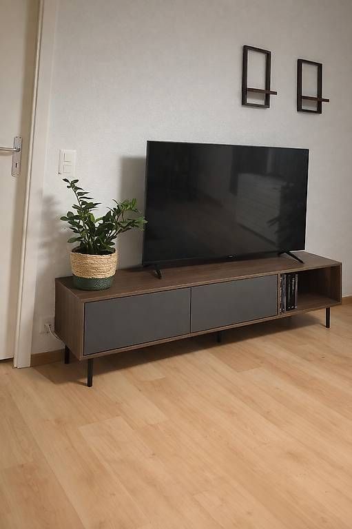Mobili TV: Mobile Tv  – Usato da Locarno venduto da jon_mcx2