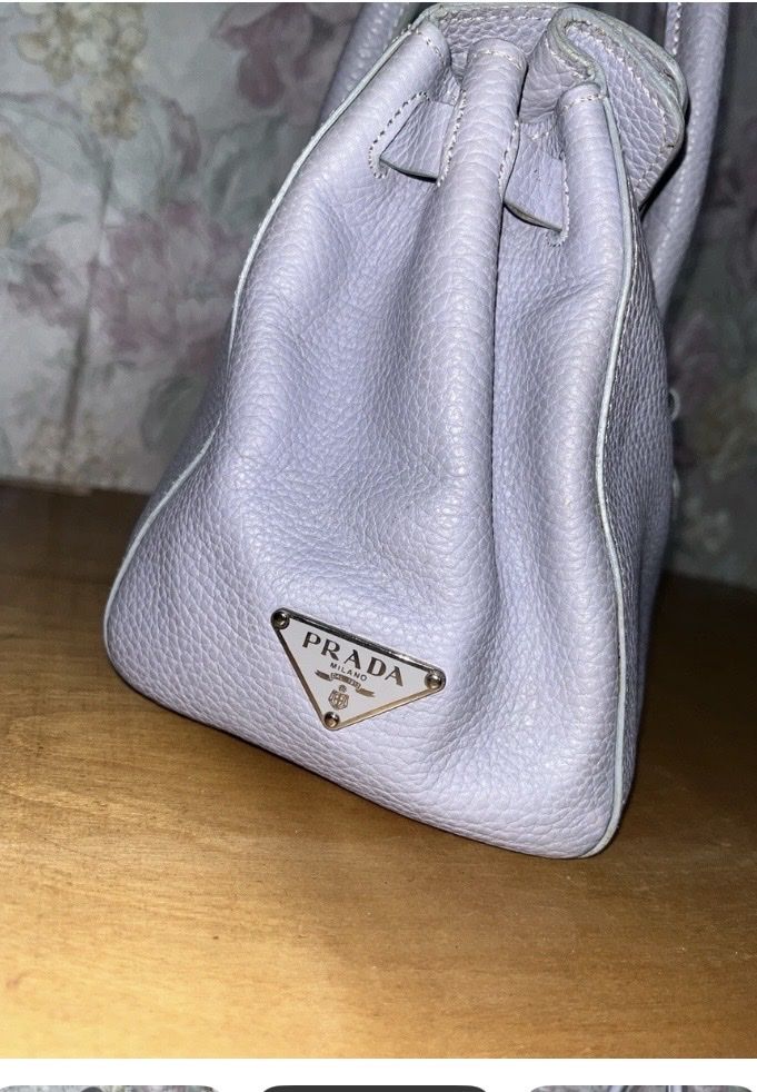 Prada Borse da donna: SAC Prada – Usato da Granges-Paccot venduto da keopskephrem 4