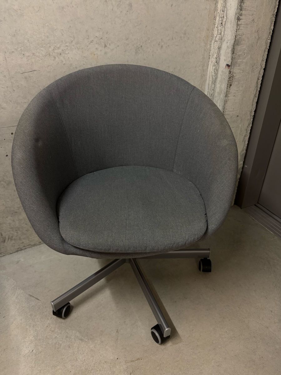 Ikea Sedie: IKEA Drehstuhl – Usato da Winterthur venduto da ste_5vfj
