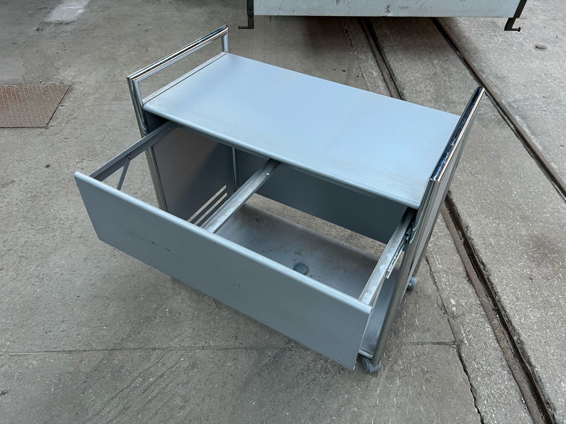 Banconi: Carrello schedario con ruote – Usato da Chiggiogna venduto da albetta55 2