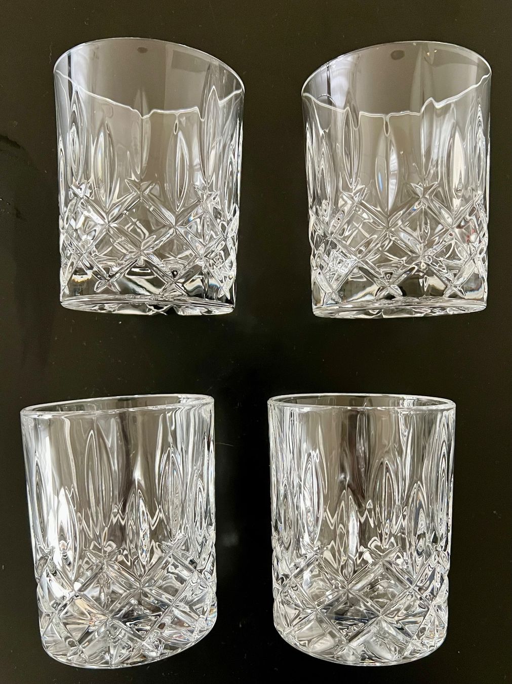 Bicchieri: Verres à whisky – Usato da Bremblens venduto da cab_t9sl