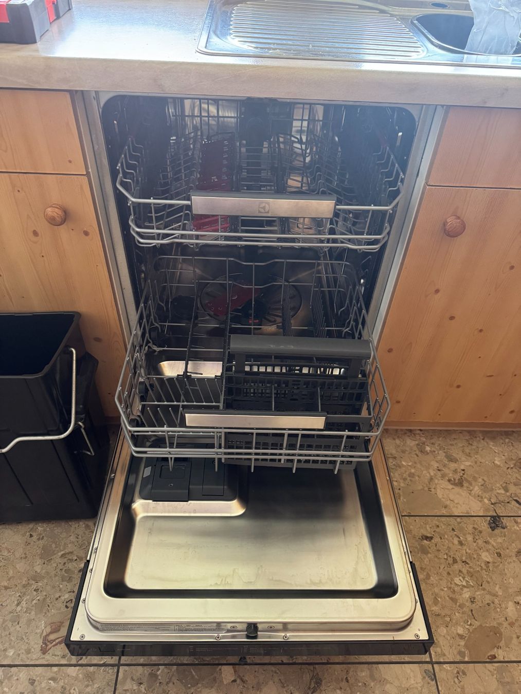 Electrolux Lavastoviglie: Geschirspüler Electrolux GA55ILEEVS – Usato da Hombrechtikon venduto da SPS-Liquidationen 1