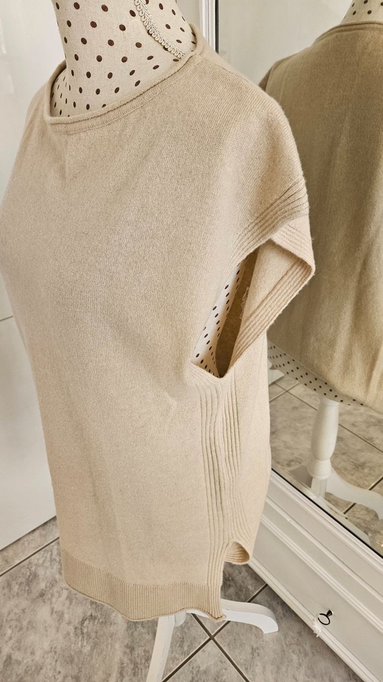 Maglioni & Felpe: Cashmere Collection Pullunder, Beige, Grösse L, Top Zustand – Usato da Gossau ZH venduto da fashiontwo 2