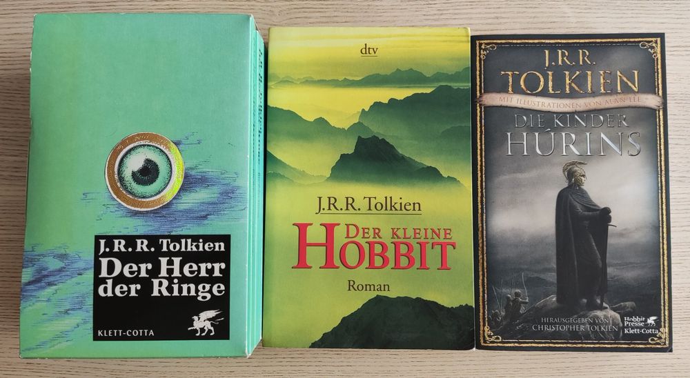 J.R.R. Tolkien - 5 Bücher (Herr der Ringe, Hobbit...) (Gebraucht) in ...