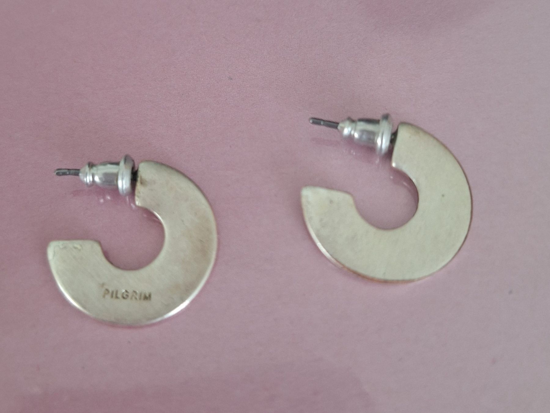 Boucles d'oreille: PILGRIMM.OHRRINGE – D'occasion à Kerzers par ExpressoTerreno 1