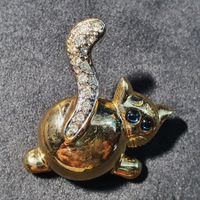 Y031 - 3D Pin Cat Katze von hinten