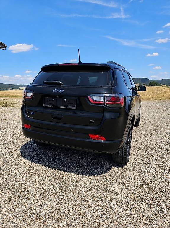 Automobili: JEEP 1.3 Compass Limited 4xe – Usato da Zeihen venduto da flavio_91 3