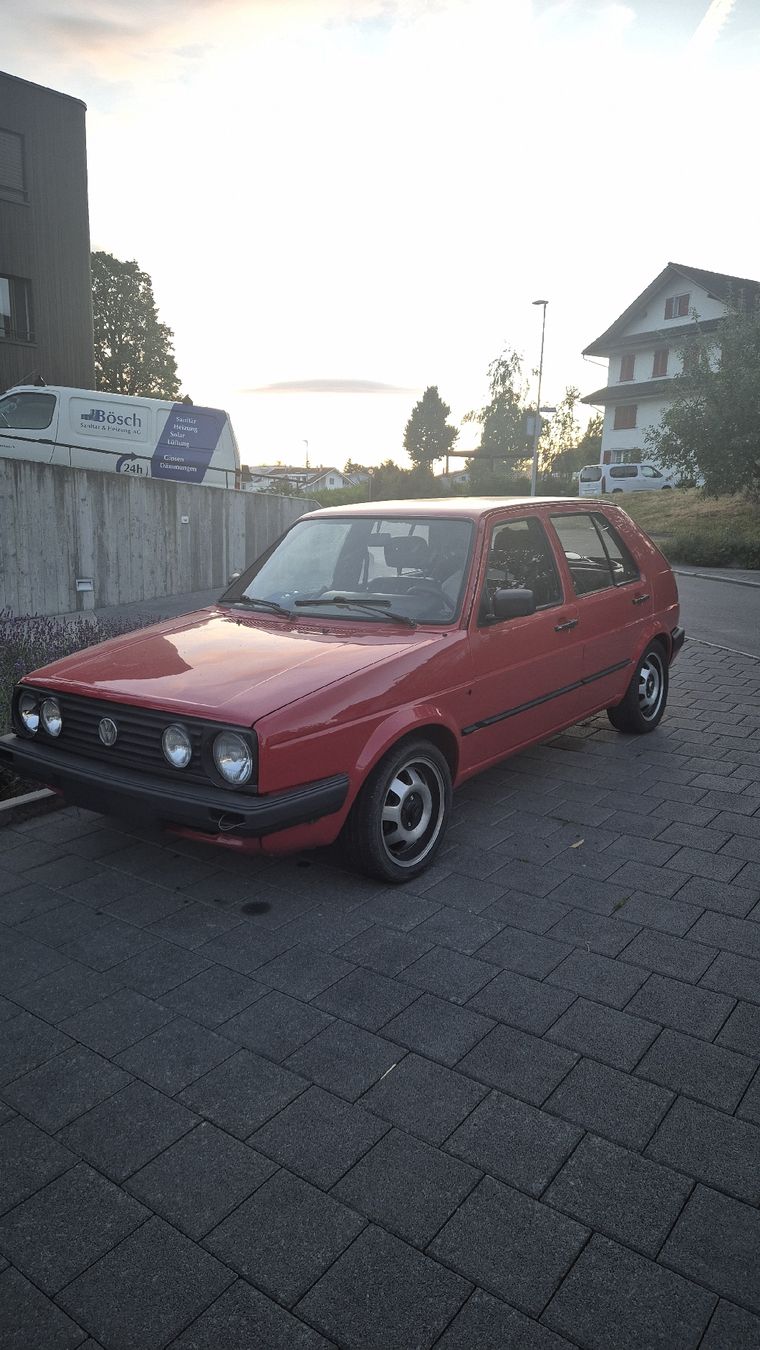 VW Autos: VW Golf Syncro 1.8 Kat 98 Ps – D'occasion à Buttisholz par inf_9fvt