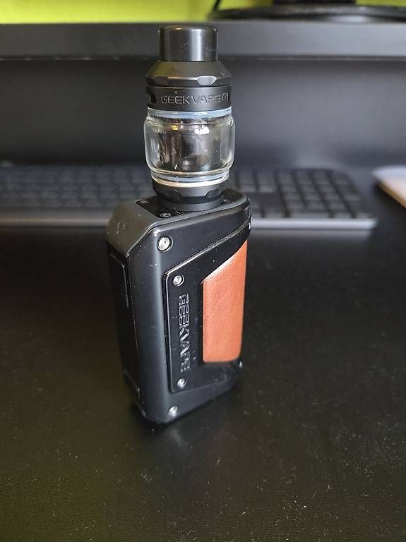Geekvape Altri Prodotti per fumatori: Geek Vape L200 – Usato da Pfäffikon ZH venduto da ale_w6n9 3