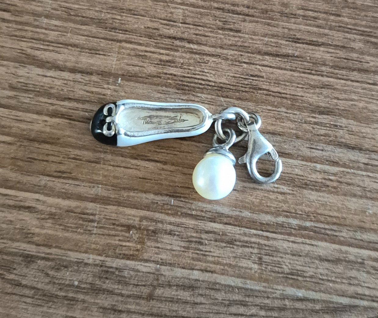 Thomas Sabo Ciondoli: Thomas Sabo Charm Anhänger Ballettschuh mit Perle, Silber – Usato da Urdorf venduto da smueller77