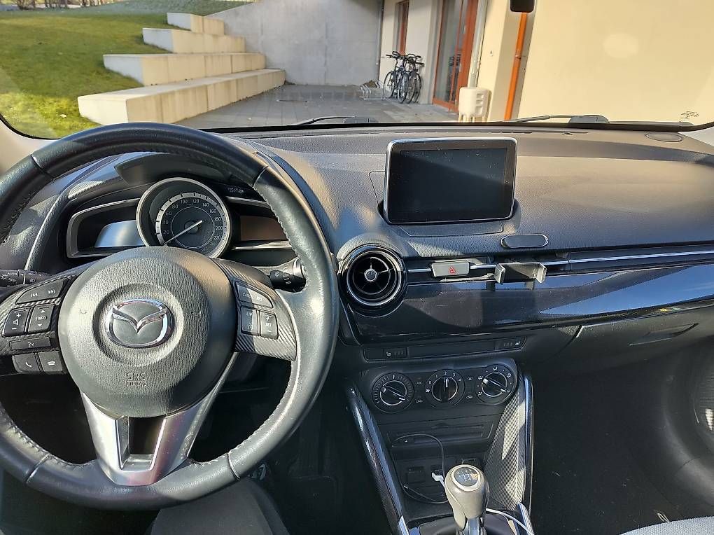 Automobili: Mazda 2 SkyG 90 expertisée 2026 – Usato da Cossonay-Ville venduto da soleilbx 3