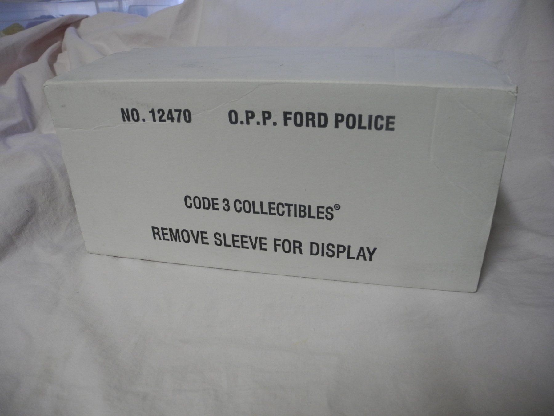Ford Modellini d'auto: CODE 3  NR. 12470  O.P.P.  FORD POLICE  1:24  MIB – Nuovo e nell'imballaggio originale da Gurtnellen venduto da Murmeli99 1