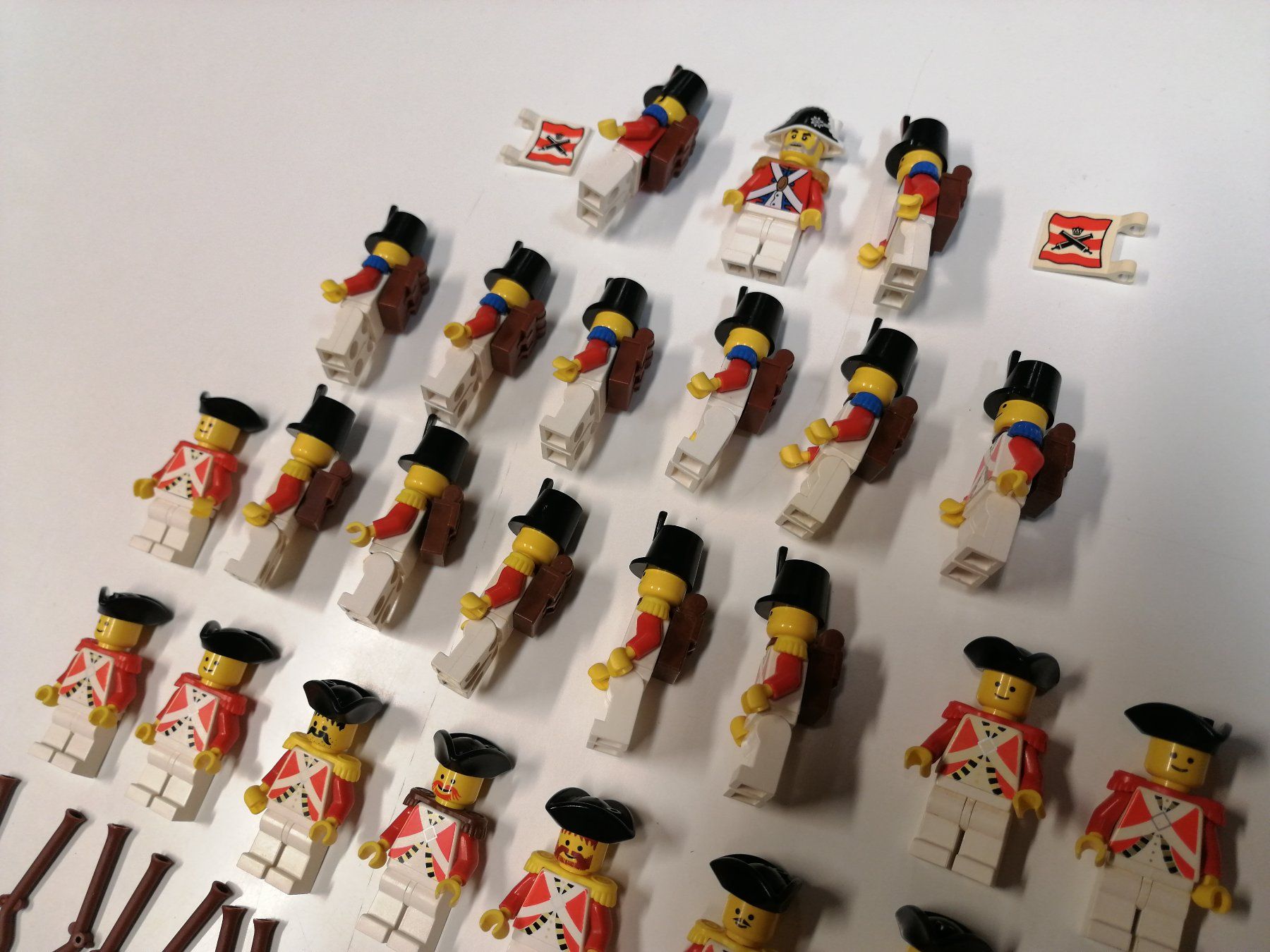 Lego Giocattoli: Lego Soldaten Rotröcke – Usato da Sils im Domleschg venduto da AMAG_AUDI_ZH 3