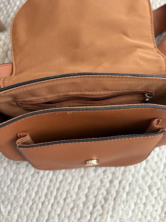 Taschen: Braune / Boho / Counrty Tasche / Kunstleder – Neu (gemäss Beschreibung) aus Gossau SG von lar_2004_a 4