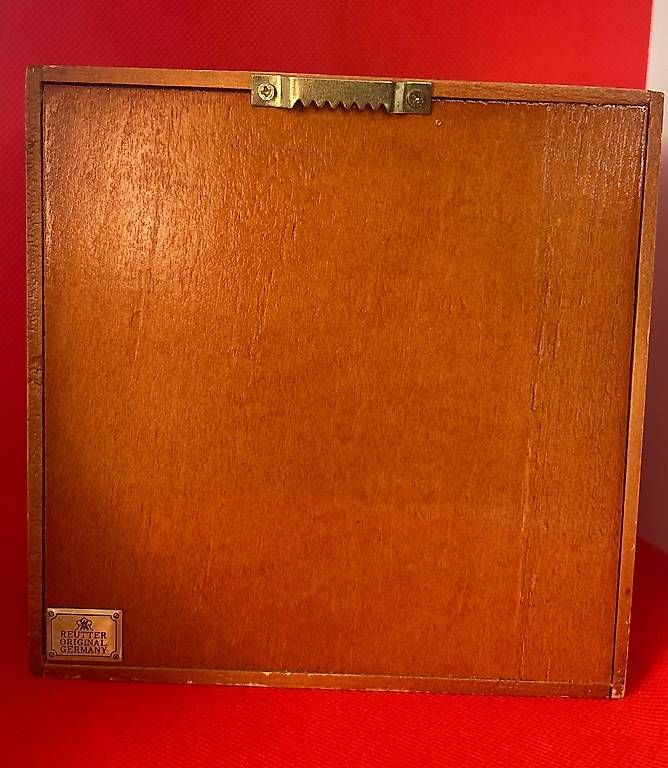 Case e mobili per bambole: Maisons de poupées et miniatures en bois Reutter – Usato da Versoix venduto da jen_k2qv 2