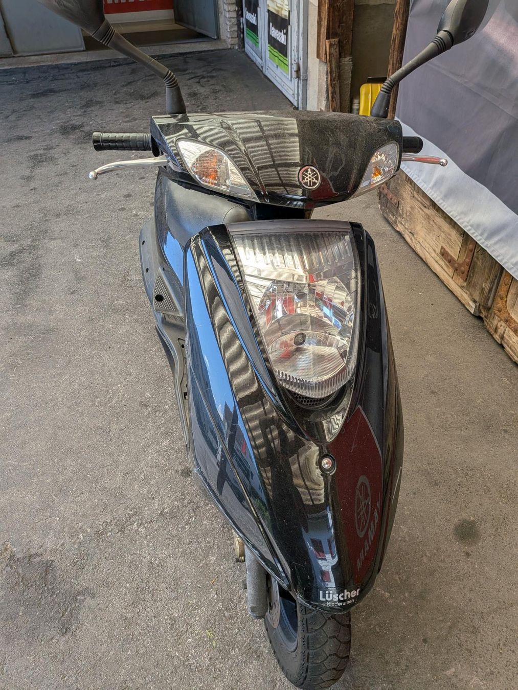 Yamaha Scooter: Yamaha XC125E Vity Roller Scooter ab 1.- Fr – Difettoso da Steinen venduto da cg55hm 1