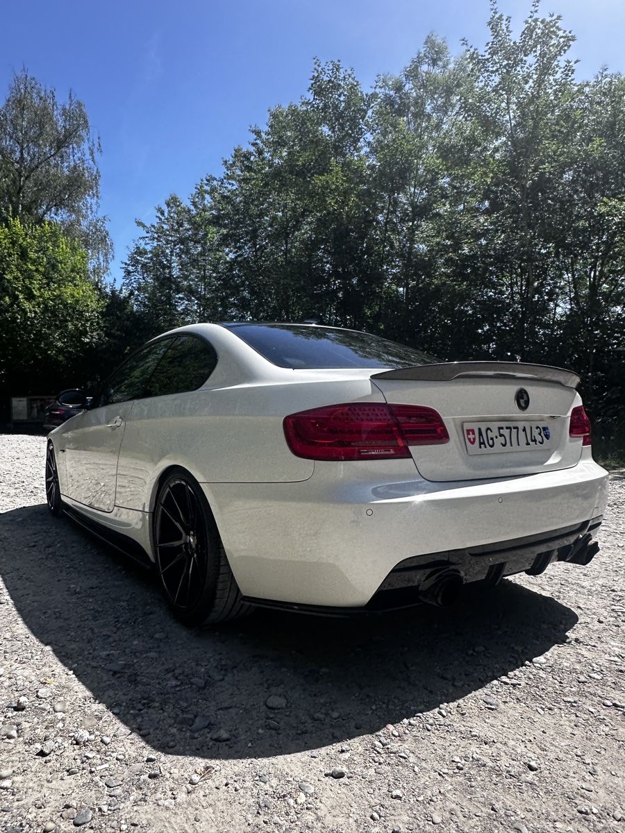 BMW Autos: Bmw 330i e92 2008  – D'occasion à Windisch par ada_xss5 2