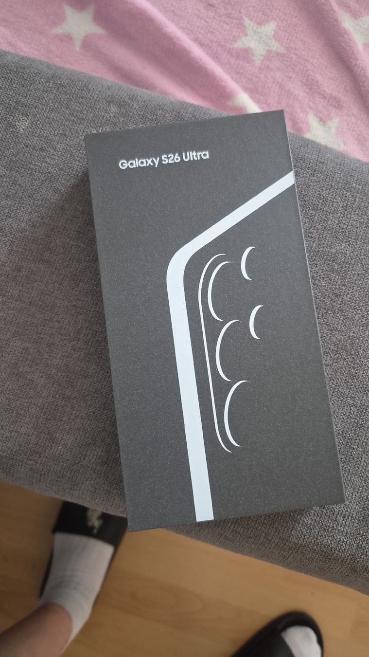 Samsung Telefoni cellulari / Smartphones: Neue Samsung s26 Ultra – Nuovo e nell'imballaggio originale da Homburg venduto da grz_8cnl