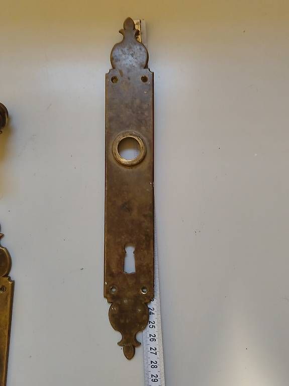 Ferramenta: Antike Türgriff/ Türdrücker, Bronze  – Usato da Frutigen venduto da Daniel_Fru 2