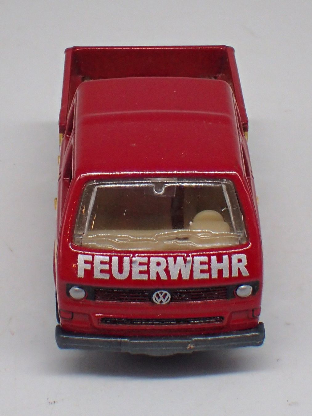 Matchbox Modellini d'auto: Matchbox 1013 - VW T3 Crew Cab Feuerwehr – Usato da Ostermundigen venduto da archeopteryx 2