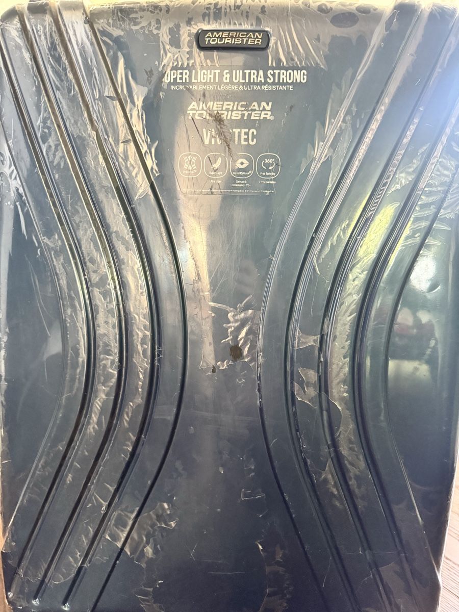 Valises de voyage: Koffer  – D'occasion à Zürich par ele_nwb7
