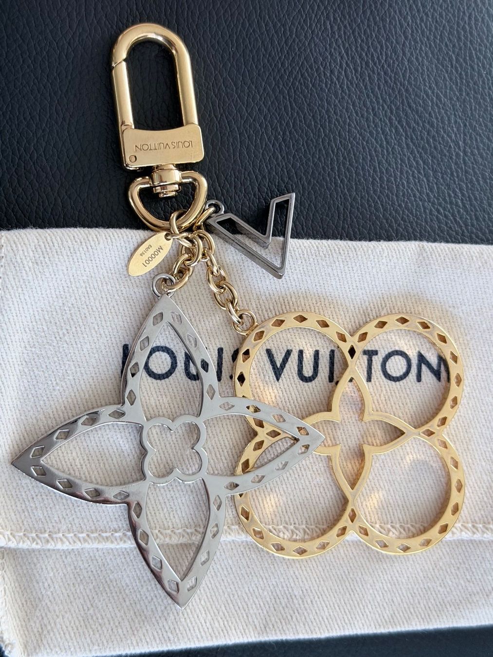 Louis Vuitton Anhänger: Louis Vuitton Charm – Gebraucht aus Reinach AG von BisMad3 2