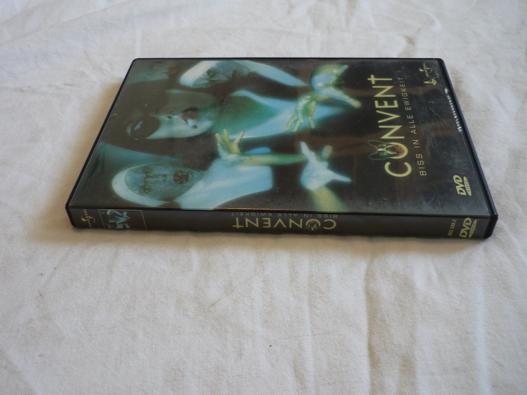 Alle DVDs: DVD Rar Horror - Convent – Gebraucht aus Beringen von Flatretriever 1