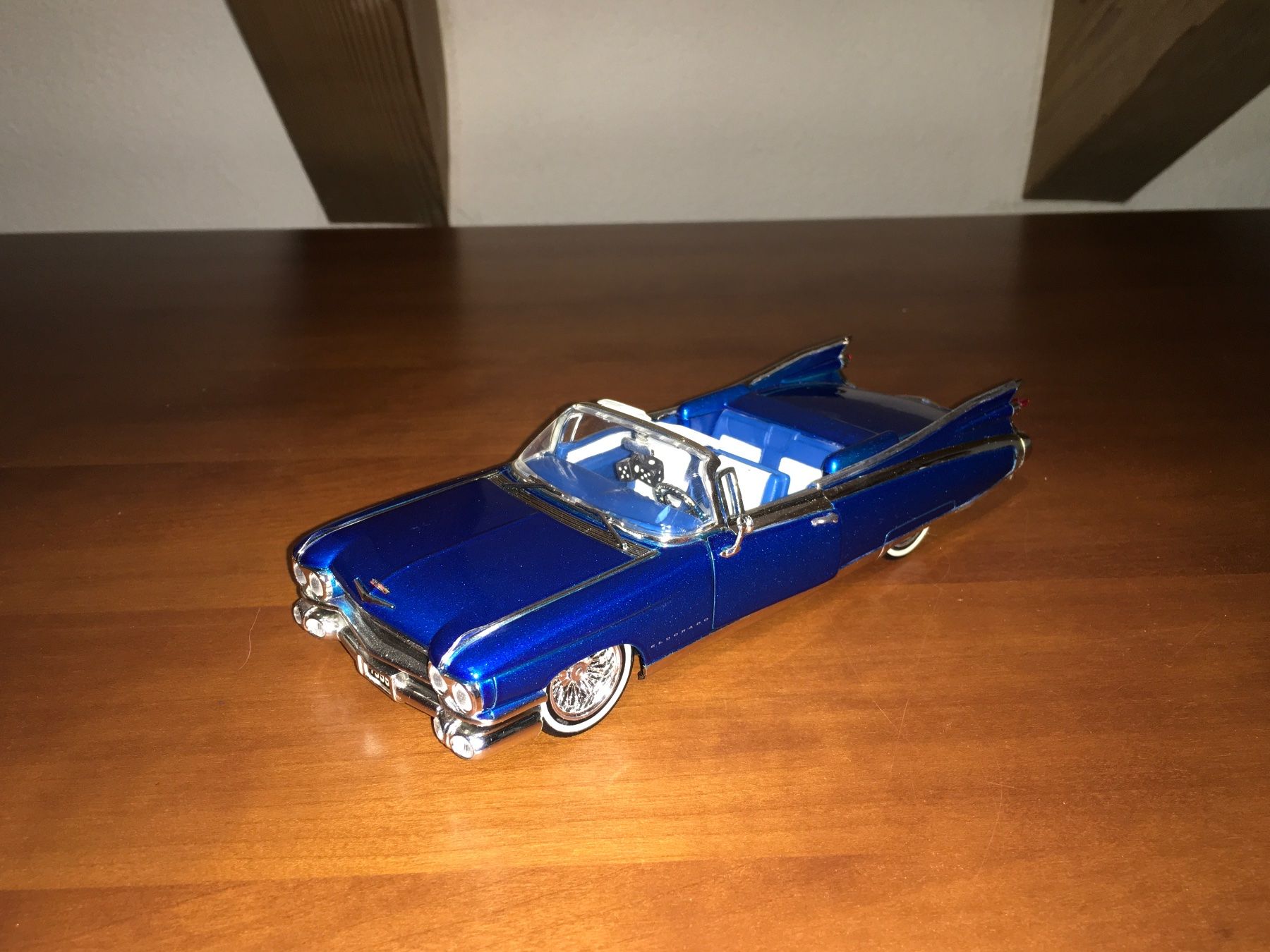 Cadillac Modellini d'auto: 1959 Cadillac Eldorado Convertible - Jada Toya – Usato da Wohlen AG venduto da PrivatSammlung